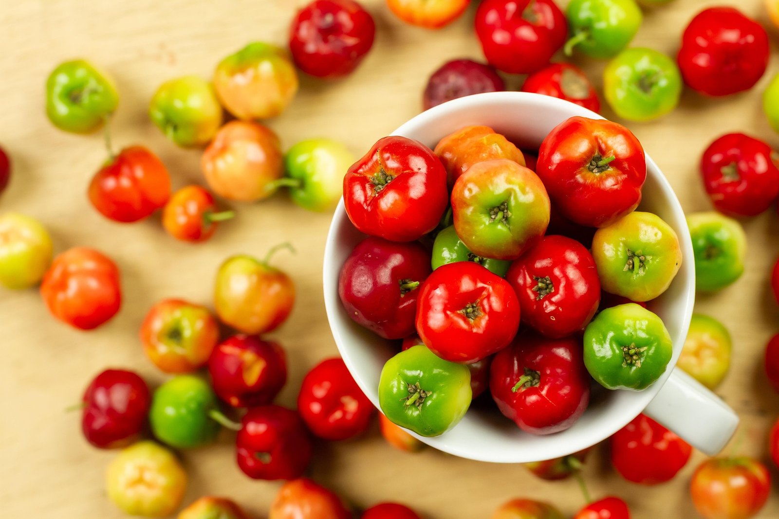 acerola-beneficios-e-composicao