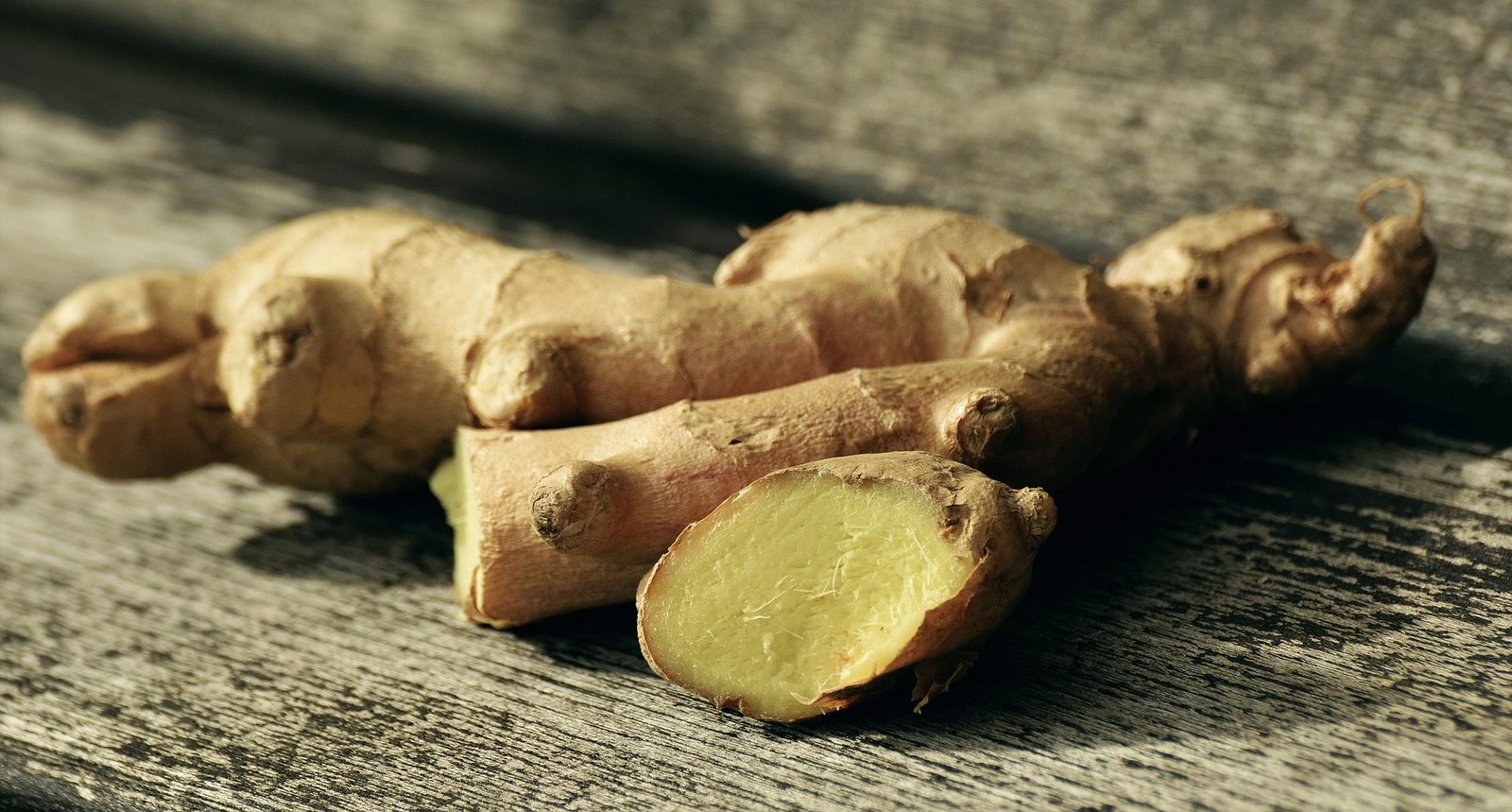 benefícios do gengibre – chá de gengibre – valor nutricional gengibre – receita com gengibre – cultivo de gengibre – gengibre para náusea
